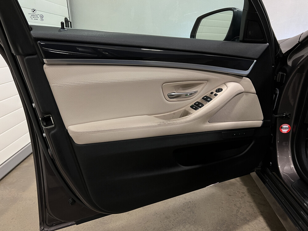 BMW 528i High Executive 5er 245PS 2012, 25-XJG-1