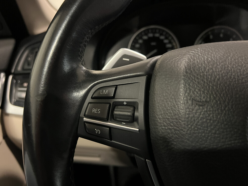 BMW 528i High Executive 5er 245PS 2012, 25-XJG-1