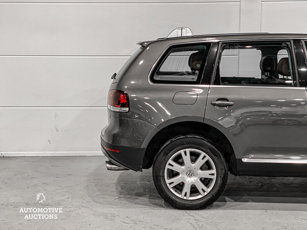 Volkswagen Touareg 3.6 V6 FSI Highline 280hp 2008, 37-HGR-5