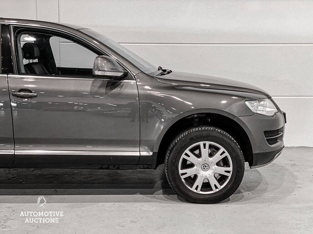 Volkswagen Touareg 3.6 V6 FSI Highline 280hp 2008, 37-HGR-5
