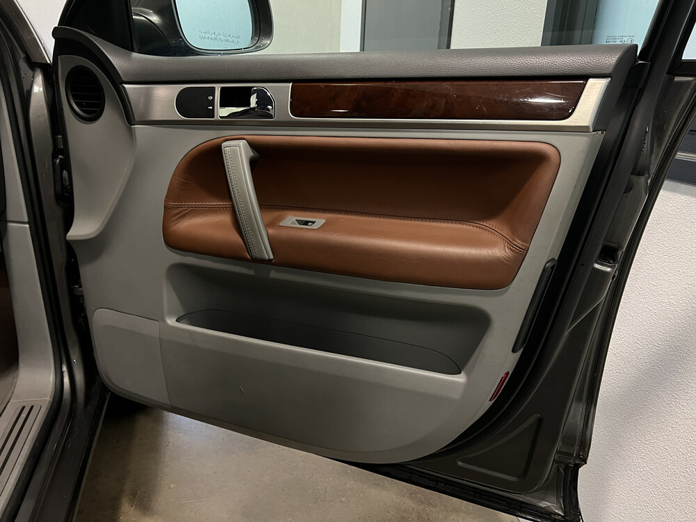 Volkswagen Touareg 3.6 V6 FSI Highline 280hp 2008, 37-HGR-5