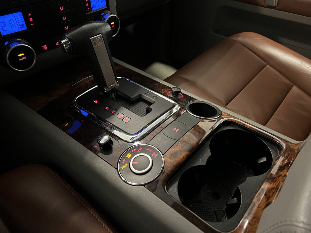 Volkswagen Touareg 3.6 V6 FSI Highline 280hp 2008, 37-HGR-5