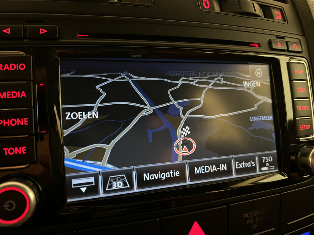 Volkswagen Touareg 3.6 V6 FSI Highline 280hp 2008, 37-HGR-5