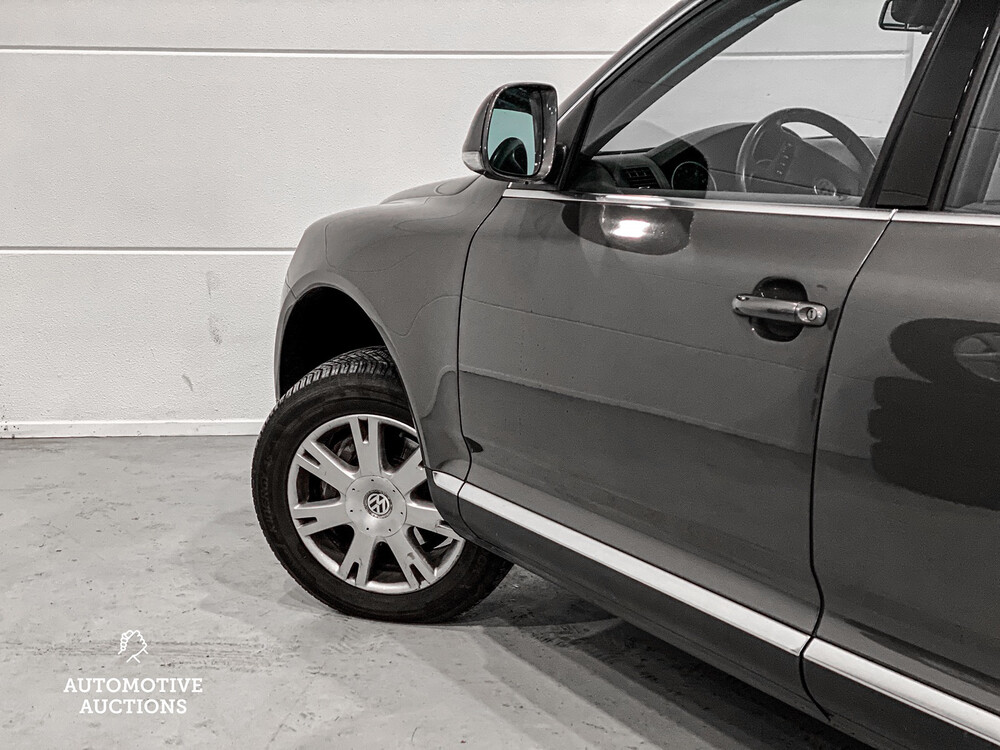 Volkswagen Touareg 3.6 V6 FSI Highline 280hp 2008, 37-HGR-5