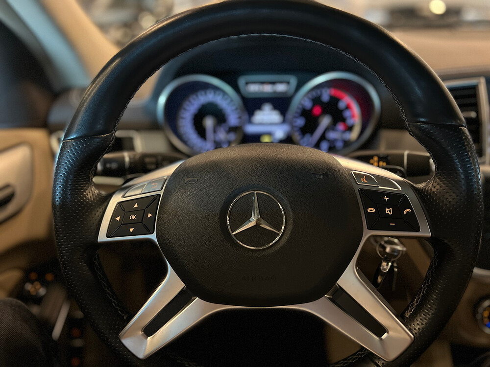 Mercedes-Benz GL350 Bluetec 4MATIC 258PS 2013 -Org. NL-, 2-KPR-31