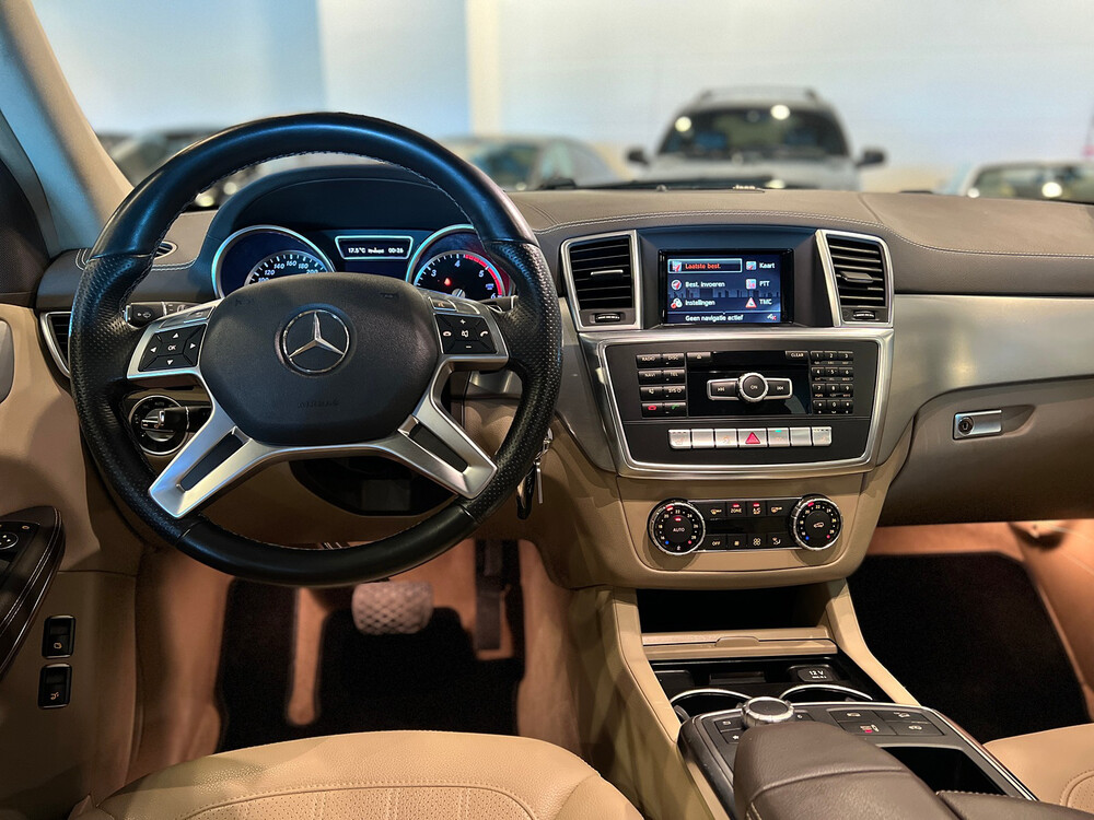 Mercedes-Benz GL350 Bluetec 4MATIC 258PS 2013 -Org. NL-, 2-KPR-31