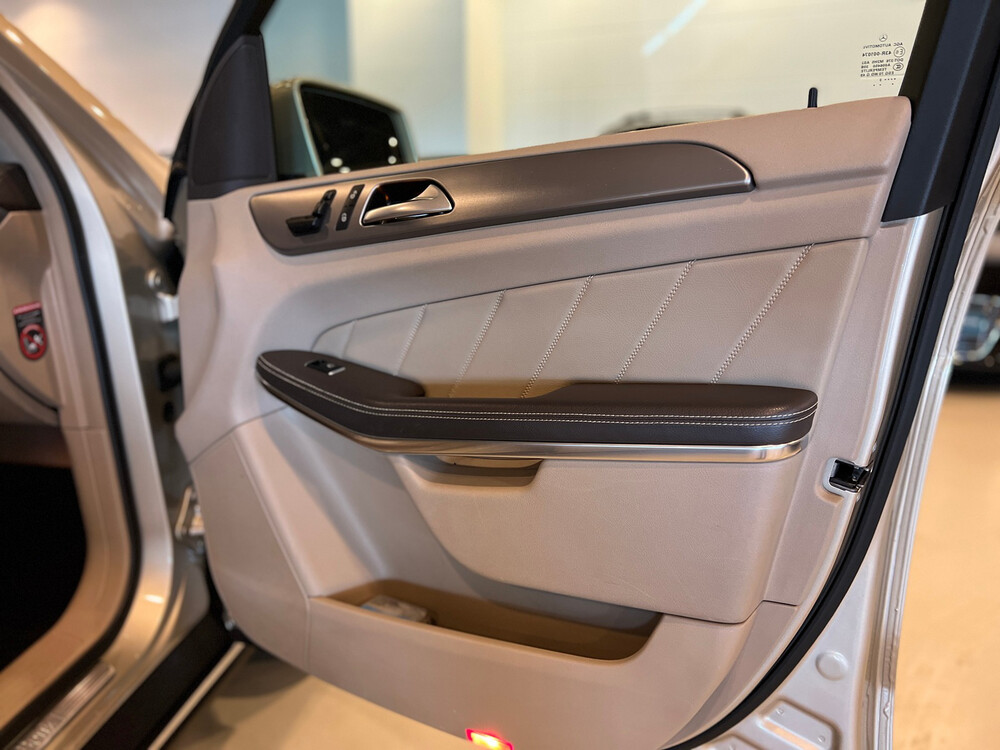 Mercedes-Benz GL350 Bluetec 4MATIC 258PS 2013 -Org. NL-, 2-KPR-31