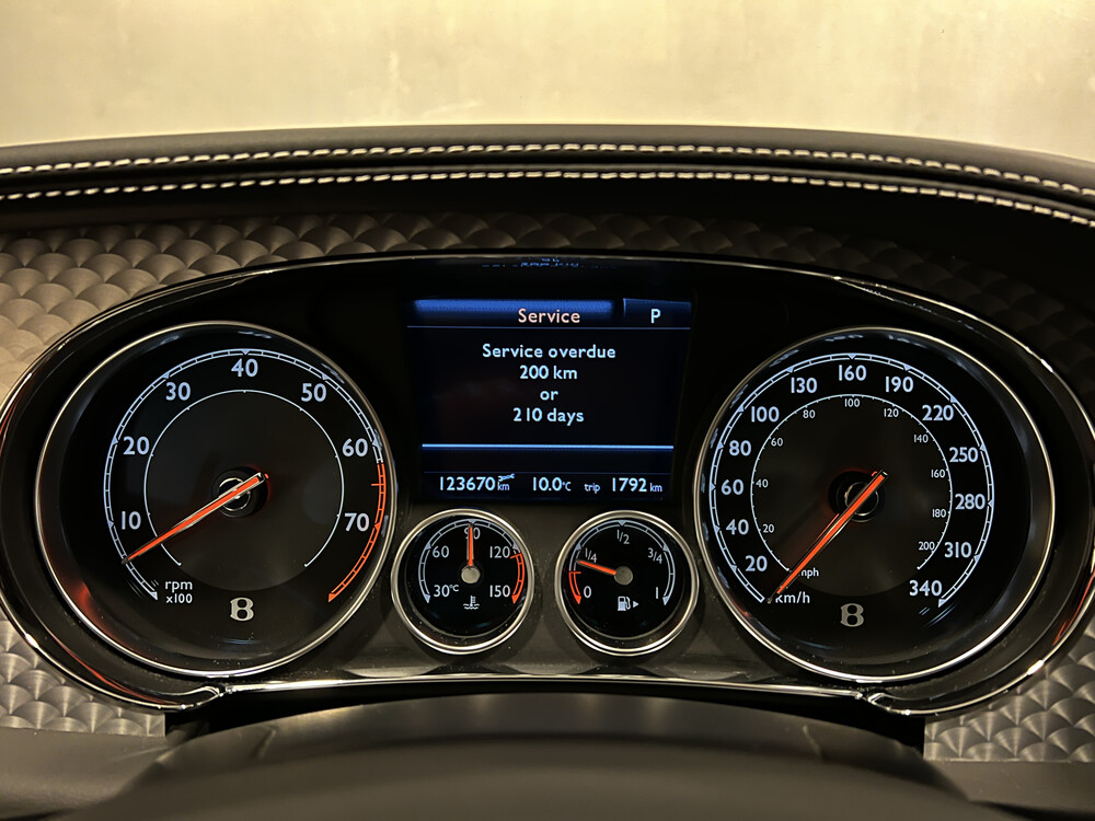 Bentley Continental GT6.0 W12 575 PS 2011, G-277-XP.