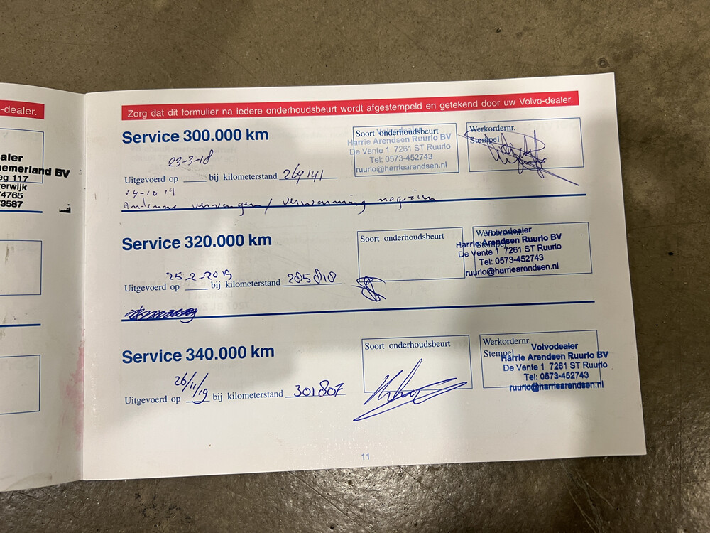 Volvo V40 Europa 136PS 2003 -Orig. NL-, 16-LR-RP.