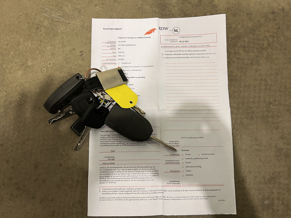 Volvo V40 Europa 136pk 2003 -Orig. NL-, 16-LR-RP