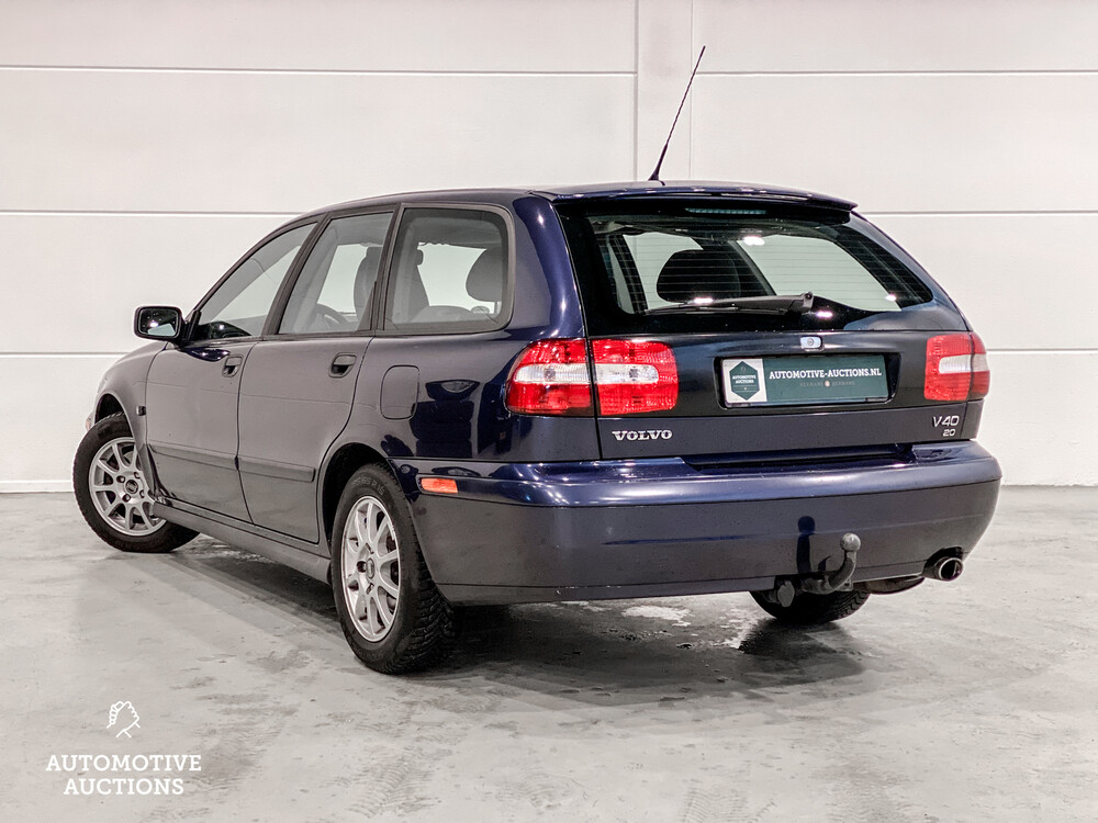 Volvo V40 Europa 136PS 2003 -Orig. NL-, 16-LR-RP.