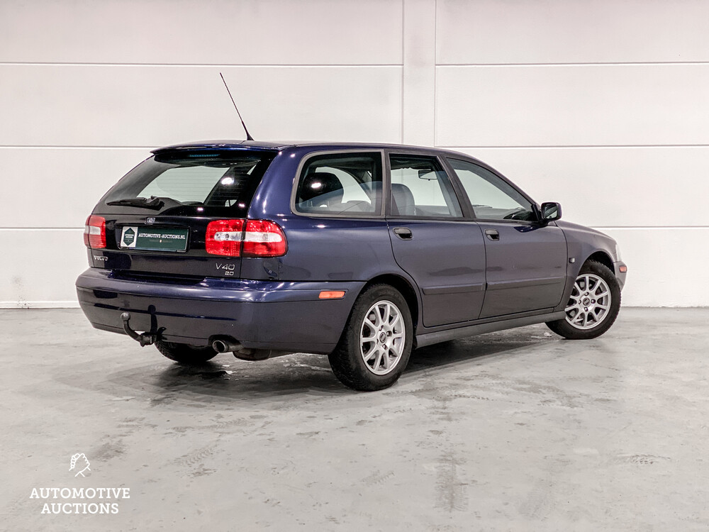 Volvo V40 Europa 136PS 2003 -Orig. NL-, 16-LR-RP.