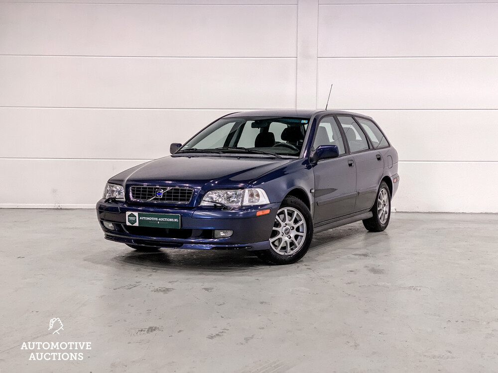 Volvo V40 Europa 136PS 2003 -Orig. NL-, 16-LR-RP.