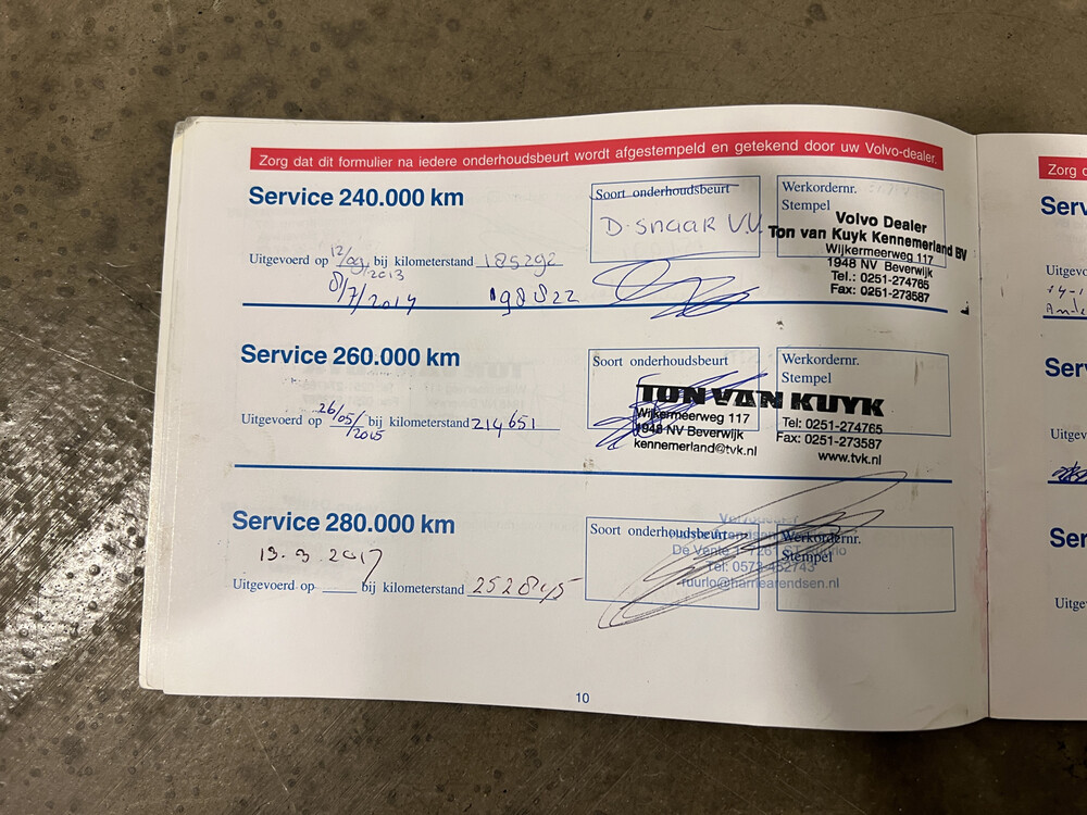 Volvo V40 Europa 136PS 2003 -Orig. NL-, 16-LR-RP.