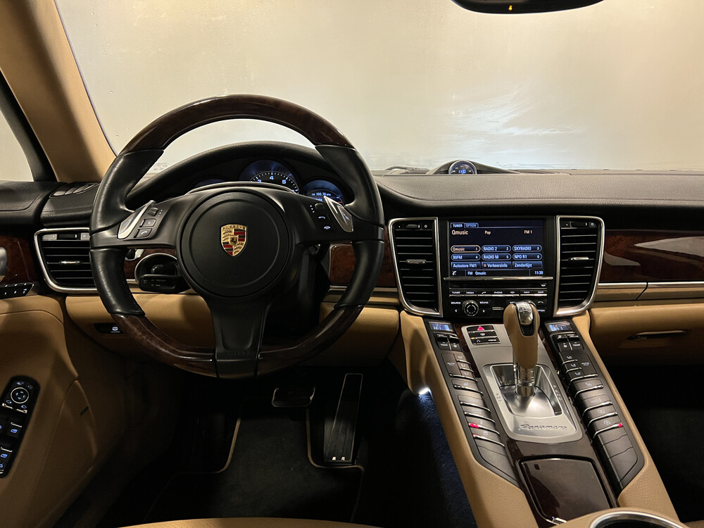 Porsche Panamera 3.6 V6 Platinum Edition SportChrono 299PS 2013, L-185-HT