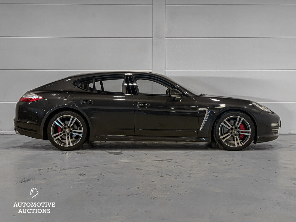 Porsche Panamera 3.6 V6 Platinum Edition SportChrono 299PS 2013, L-185-HT
