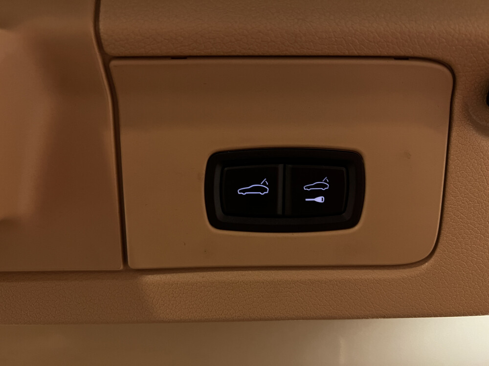 Porsche Panamera 3.6 V6 Platinum Edition SportChrono 299PS 2013, L-185-HT