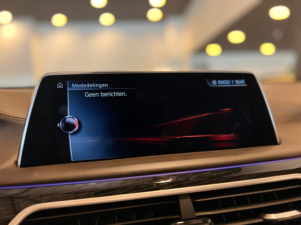 BMW M760Li xDrive M-Sport V12 7er LANG 609PS 2016 G12, L-128-BS