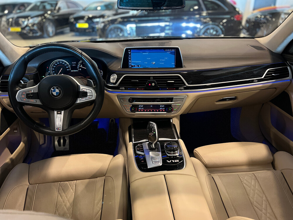 BMW M760Li xDrive M-Sport V12 7er LANG 609PS 2016 G12, L-128-BS