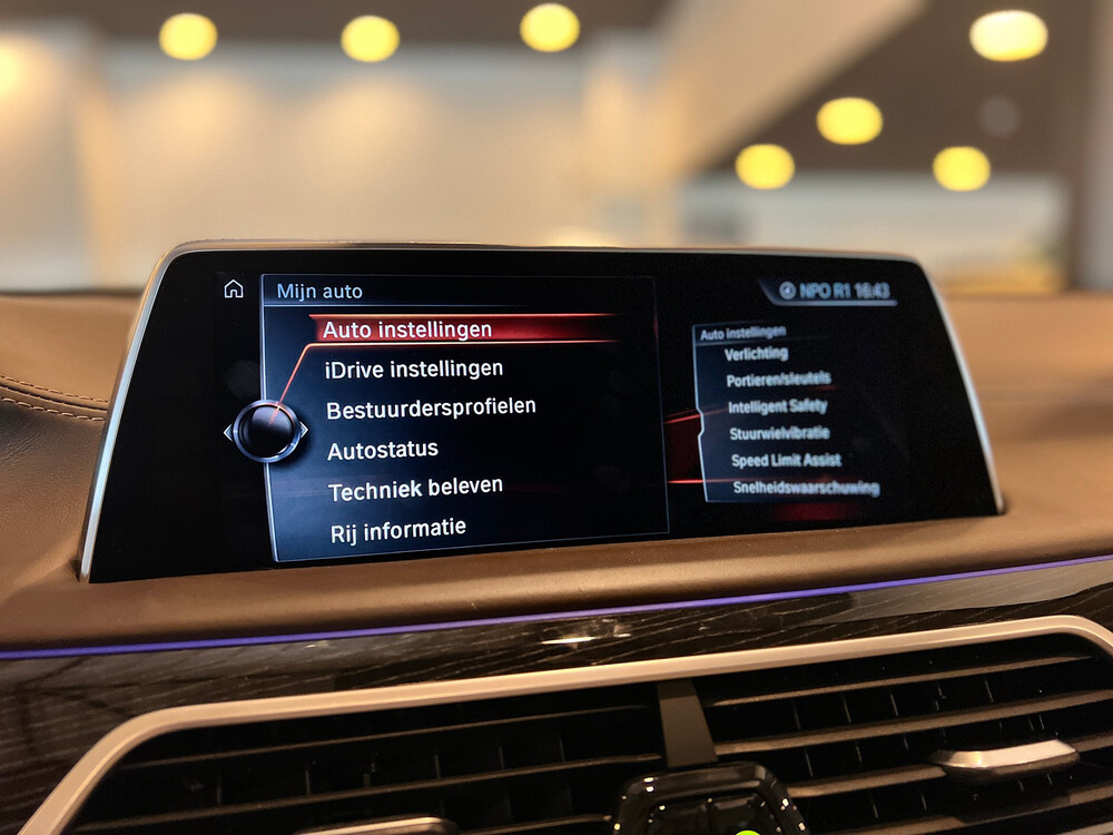 BMW M760Li xDrive M-Sport V12 7er LANG 609PS 2016 G12, L-128-BS