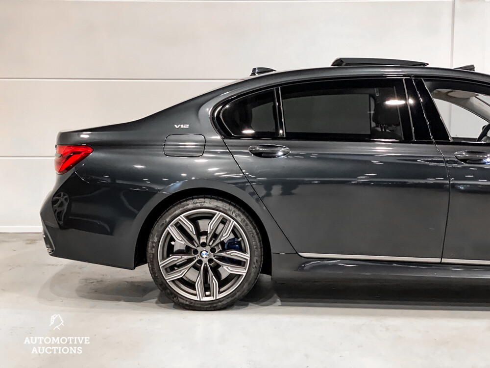 BMW M760Li xDrive M-Sport V12 7er LANG 609PS 2016 G12, L-128-BS