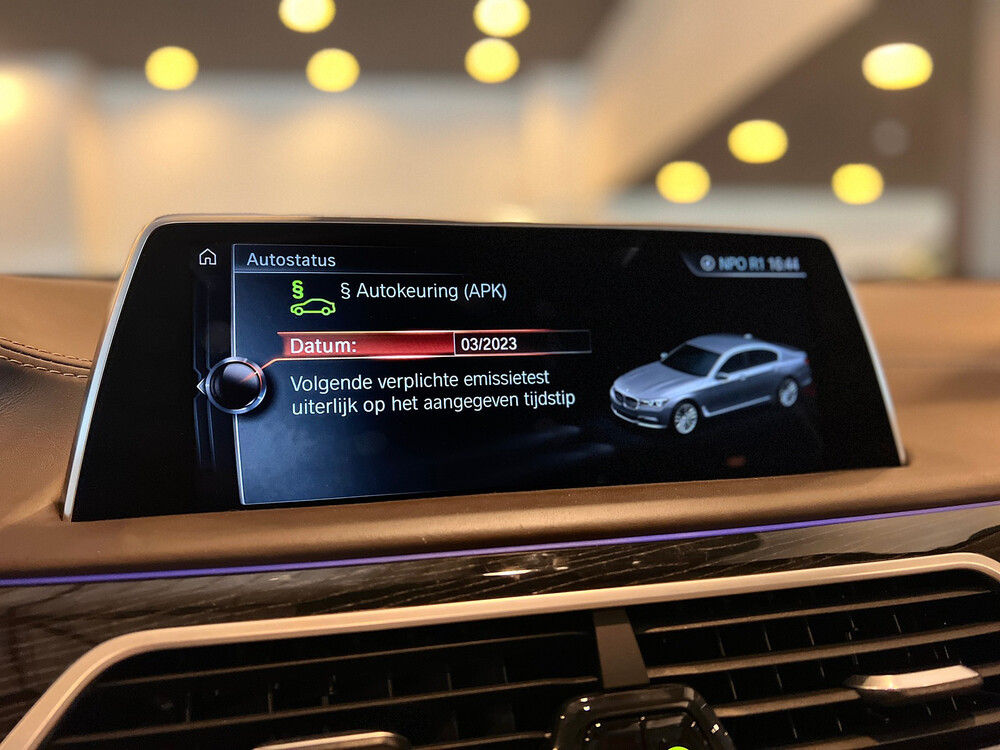 BMW M760Li xDrive M-Sport V12 7er LANG 609PS 2016 G12, L-128-BS