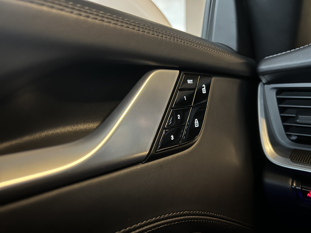 Porsche 911 992 Turbo S Cabriolet Sportchrono 650PS 2020 -Garantie-