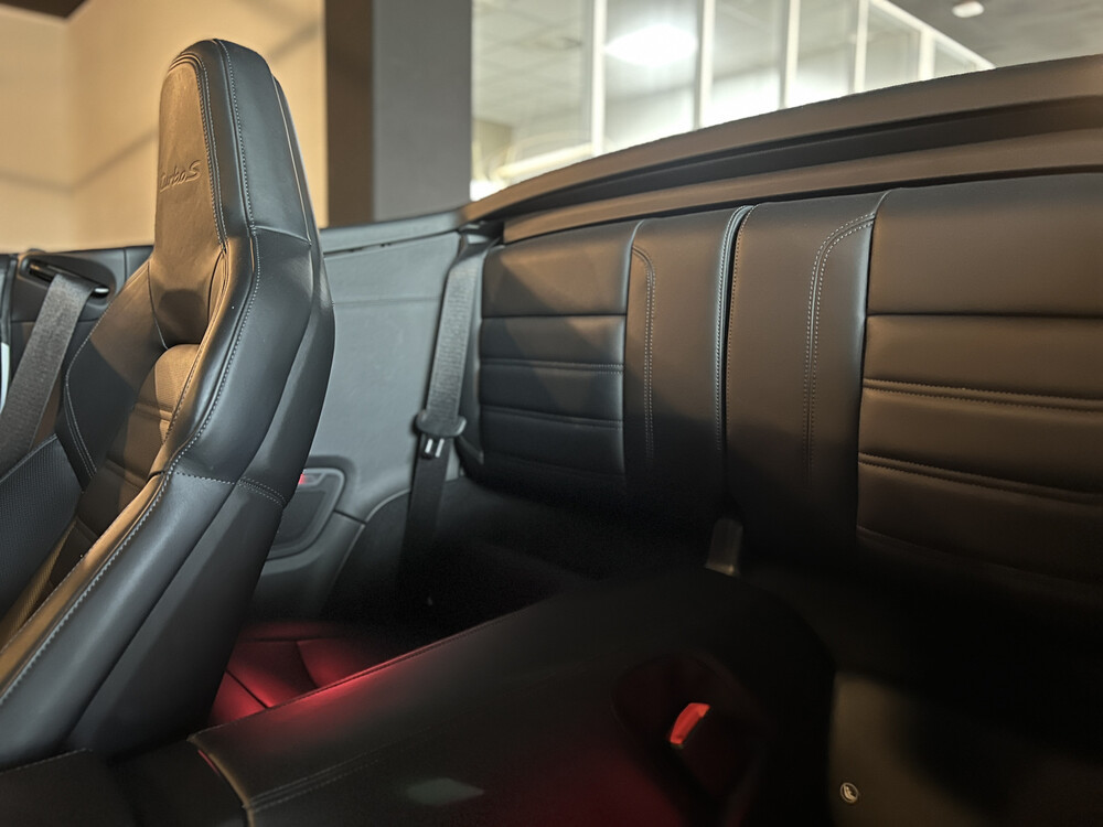 Porsche 911 992 Turbo S Cabriolet Sportchrono 650PS 2020 -Garantie-