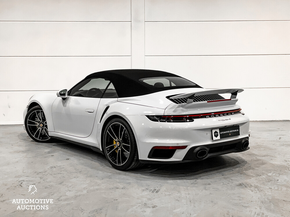 Porsche 911 992 Turbo S Cabriolet Sportchrono 650PS 2020 -Garantie-
