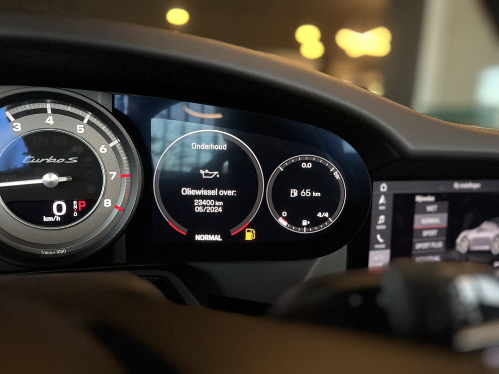 Porsche 911 992 Turbo S Cabriolet Sportchrono 650PS 2020 -Garantie-