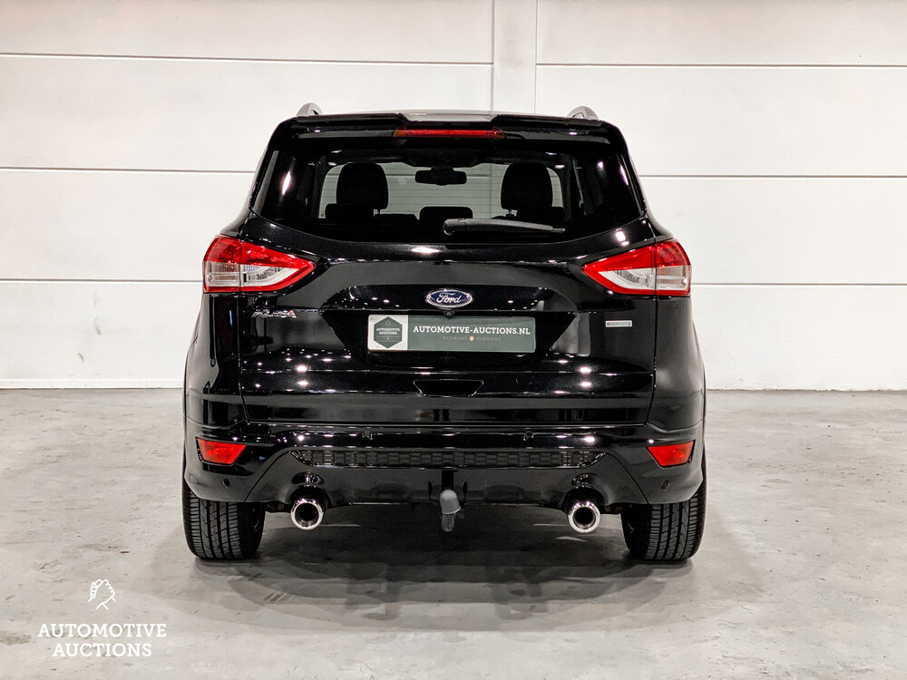Ford Kuga Titanium Plus 4WD 182PS 2015, N-616-PP