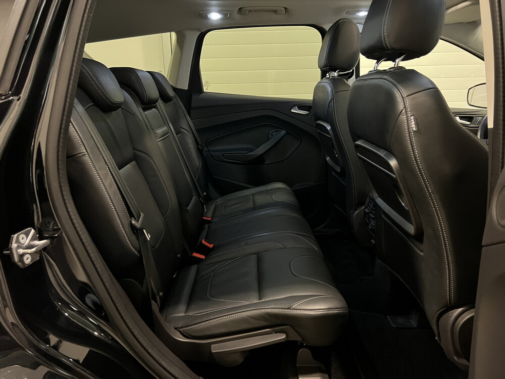 Ford Kuga Titanium Plus 4WD 182PS 2015, N-616-PP