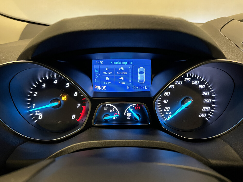 Ford Kuga Titanium Plus 4WD 182PS 2015, N-616-PP