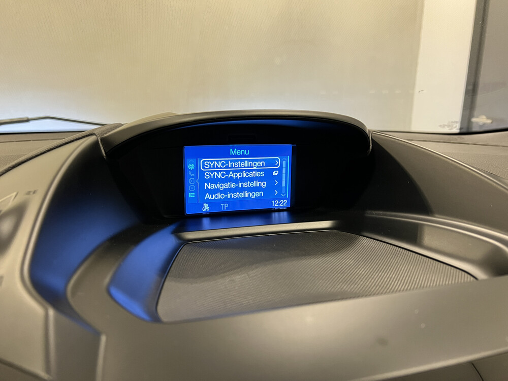 Ford Kuga Titanium Plus 4WD 182PS 2015, N-616-PP