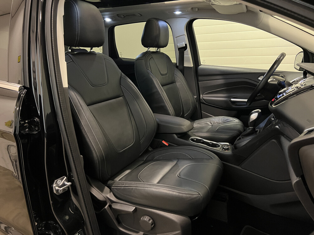 Ford Kuga Titanium Plus 4WD 182PS 2015, N-616-PP