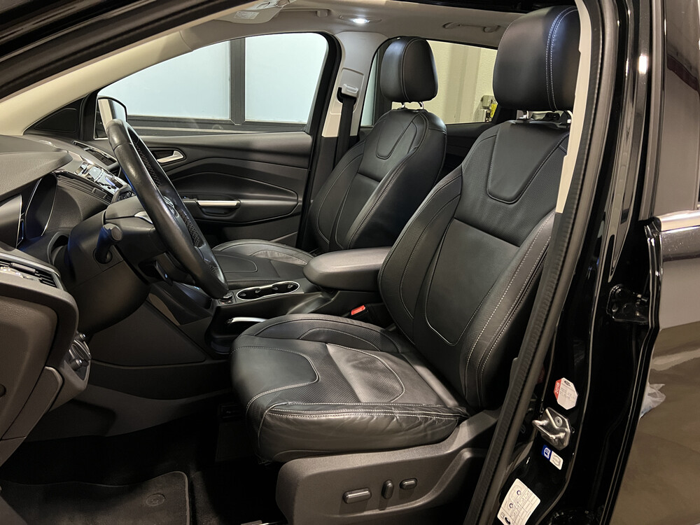 Ford Kuga Titanium Plus 4WD 182PS 2015, N-616-PP