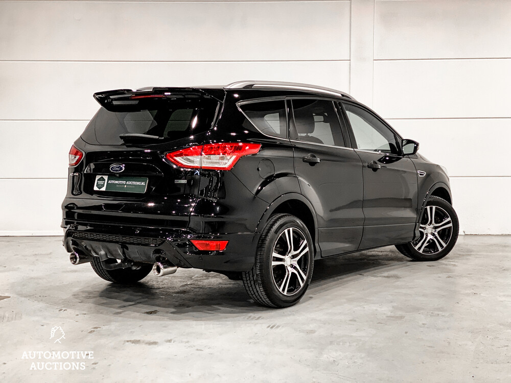 Ford Kuga Titanium Plus 4WD 182PS 2015, N-616-PP