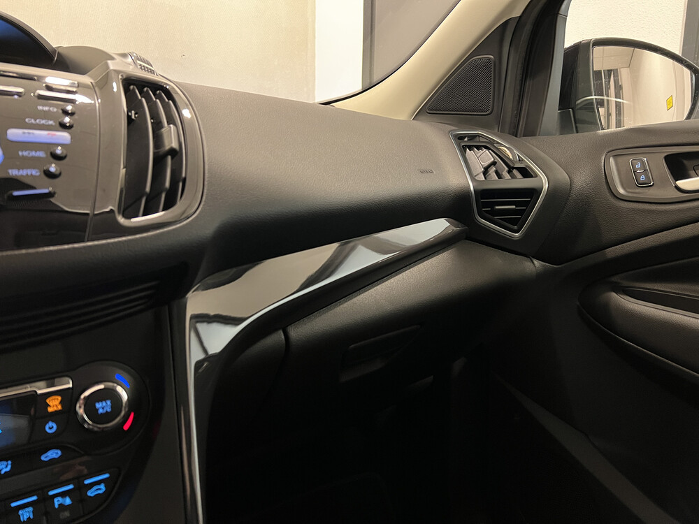 Ford Kuga Titanium Plus 4WD 182PS 2015, N-616-PP