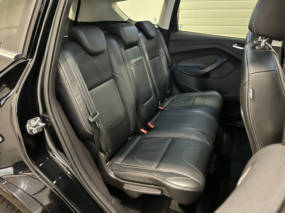 Ford Kuga Titanium Plus 4WD 182PS 2015, N-616-PP