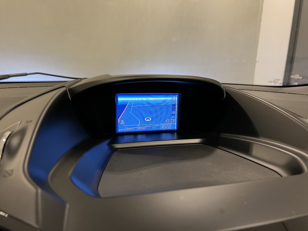 Ford Kuga Titanium Plus 4WD 182PS 2015, N-616-PP