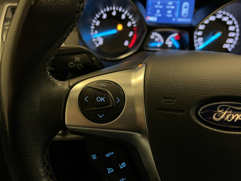 Ford Kuga Titanium Plus 4WD 182PS 2015, N-616-PP