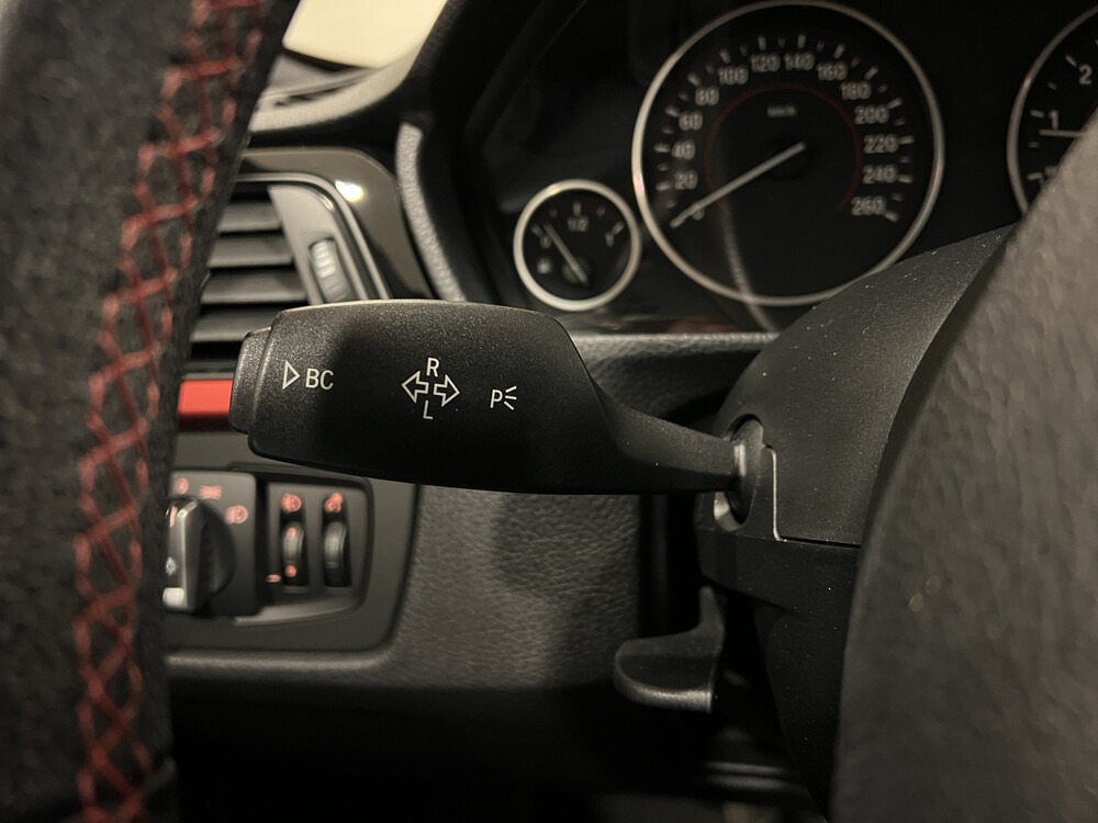 BMW 320i Executive Sportline 3er 184PS 2012, 15-XHT-3