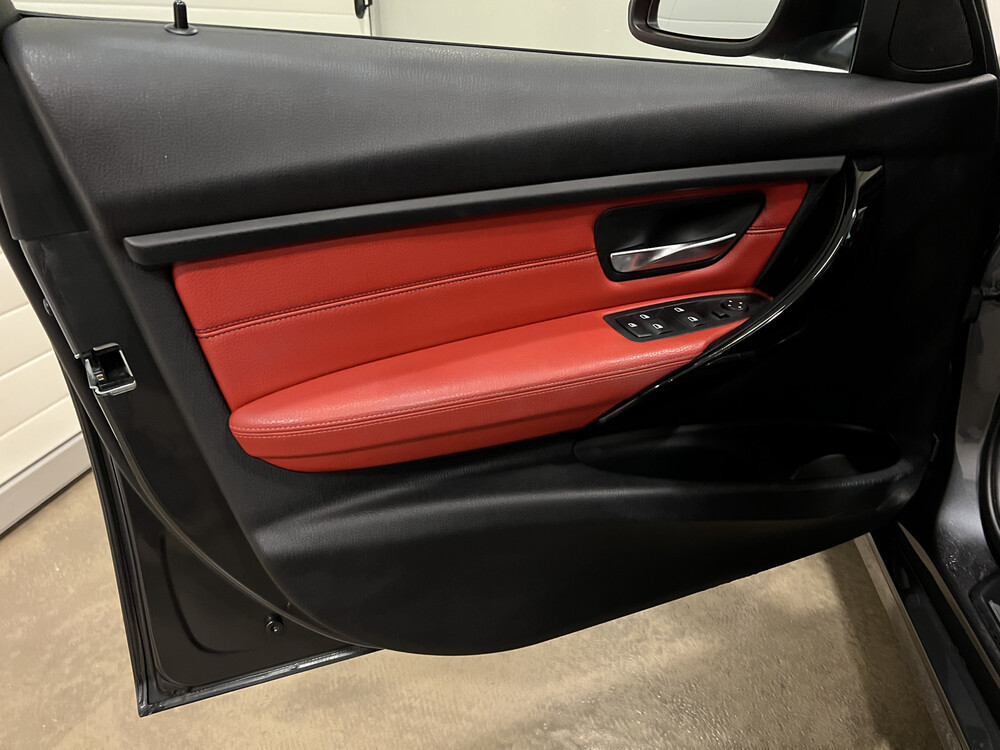 BMW 320i Executive Sportline 3er 184PS 2012, 15-XHT-3