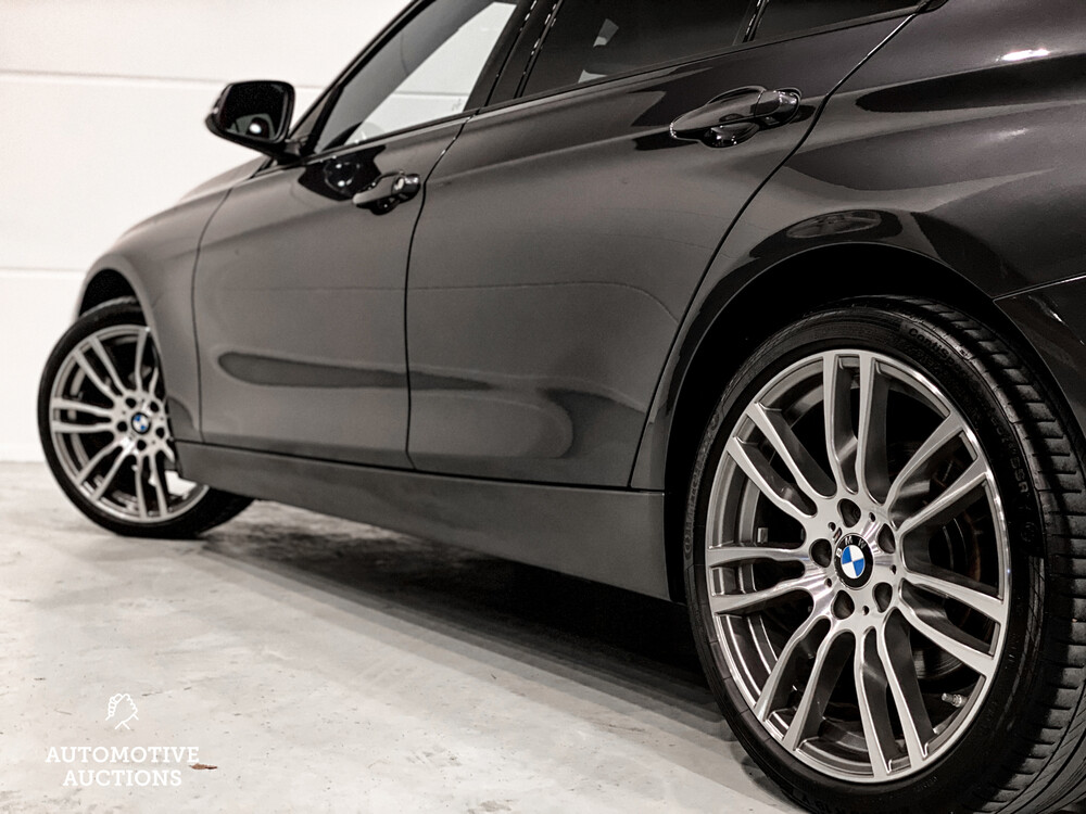 BMW 320i Executive Sportline 3er 184PS 2012, 15-XHT-3