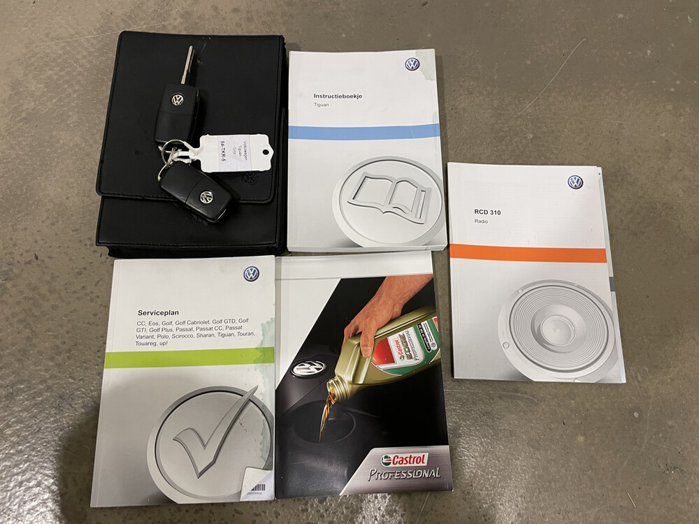 Volkswagen Tiguan TSI Komfort & Design 2012, 84-TKR-5.