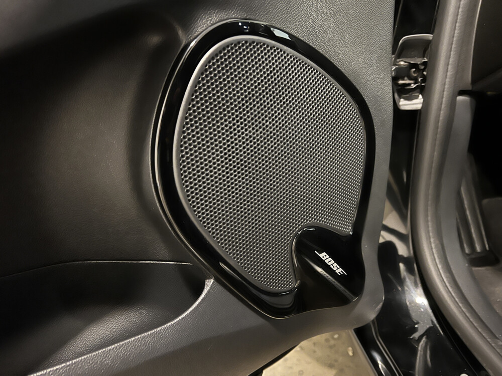 Renault Clio TCe Intens 118PS 2017, SV-949-X