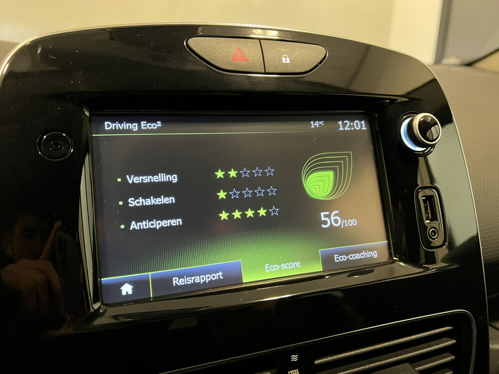 Renault Clio TCe Intens 118PS 2017, SV-949-X