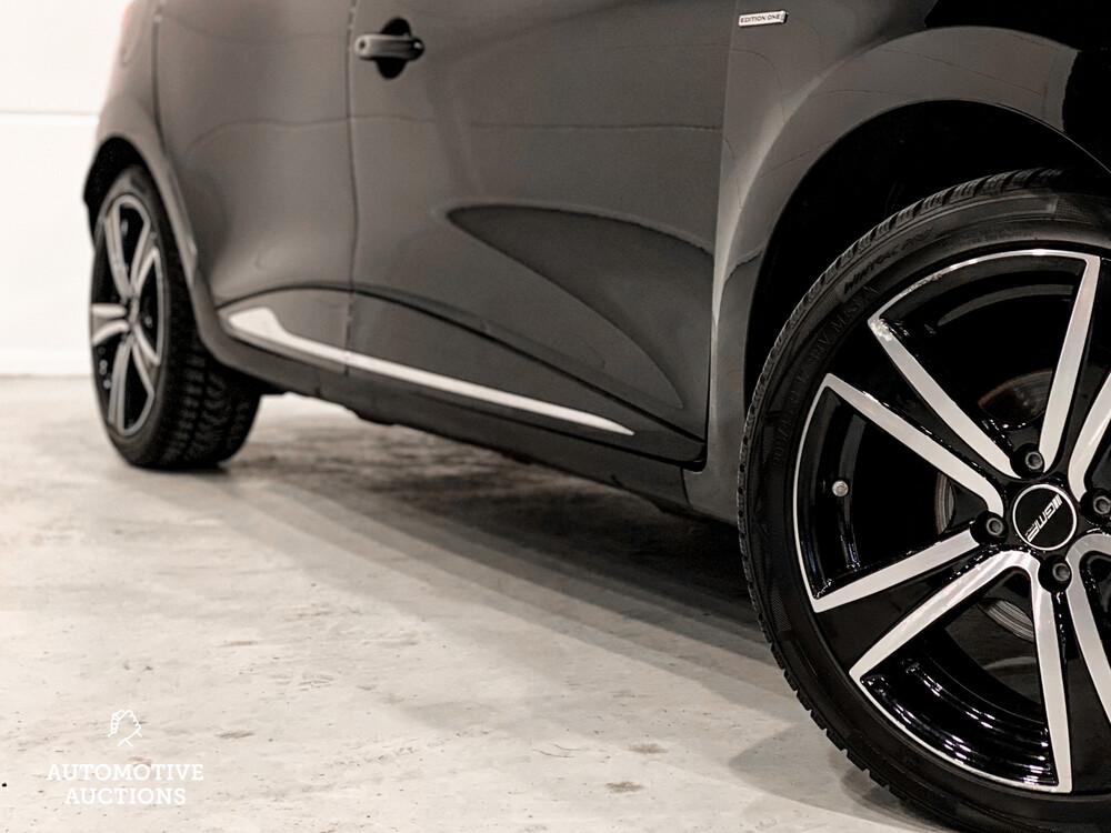 Renault Clio TCe Intens 118PS 2017, SV-949-X