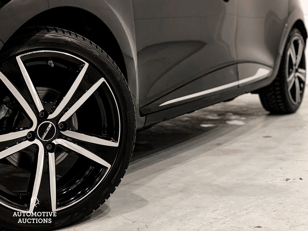 Renault Clio TCe Intens 118PS 2017, SV-949-X