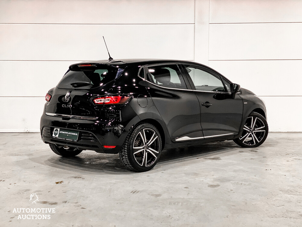 Renault Clio TCe Intens 118PS 2017, SV-949-X